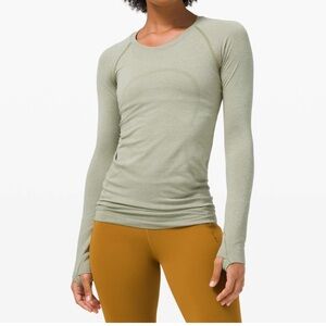 Lululemon long sleeve swiftly